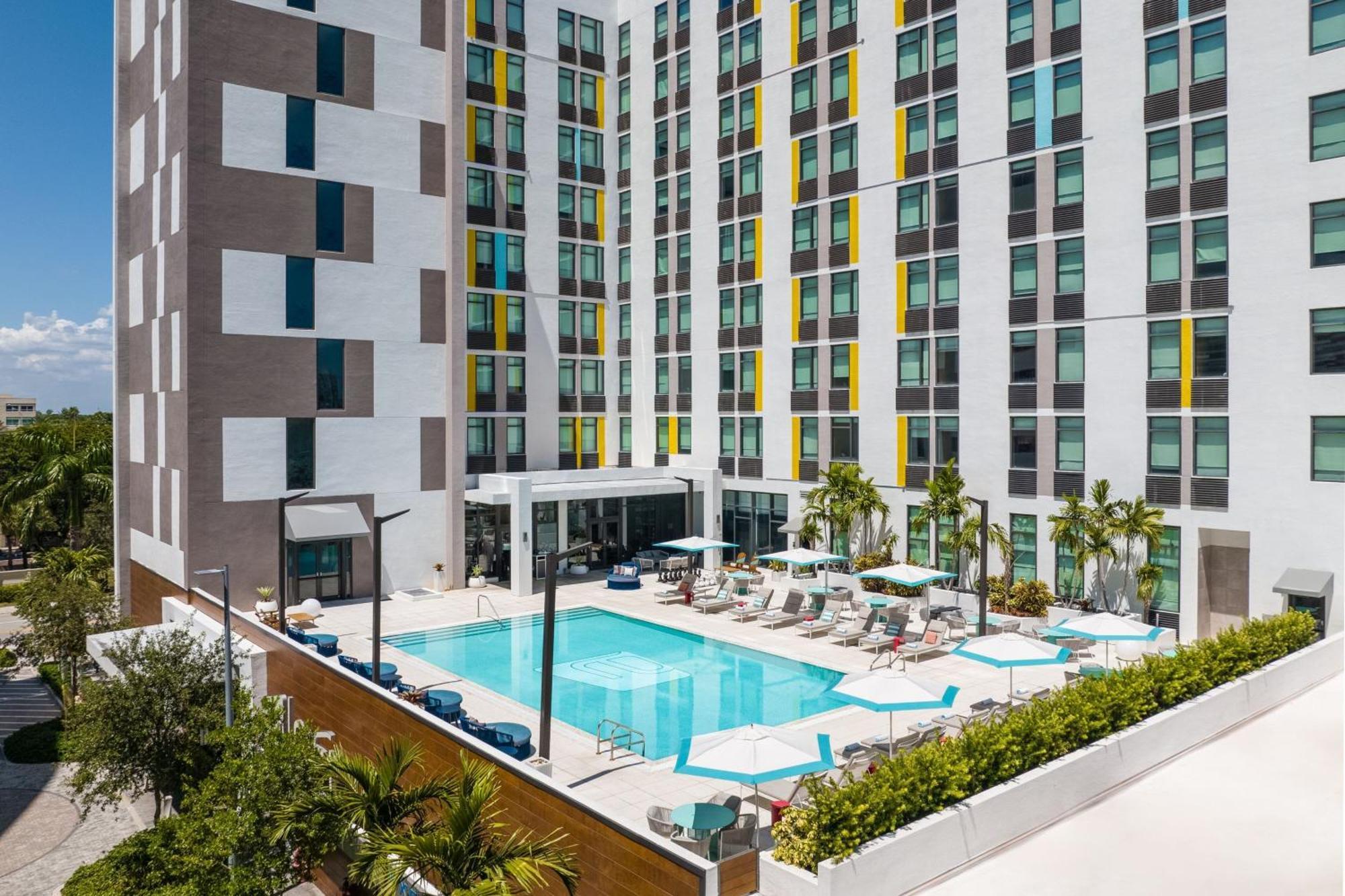 Aloft Miami Aventura Hotel Exterior photo