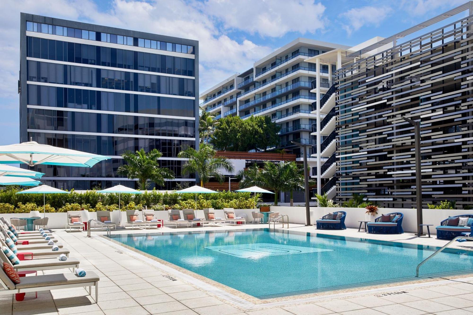 Aloft Miami Aventura Hotel Exterior photo