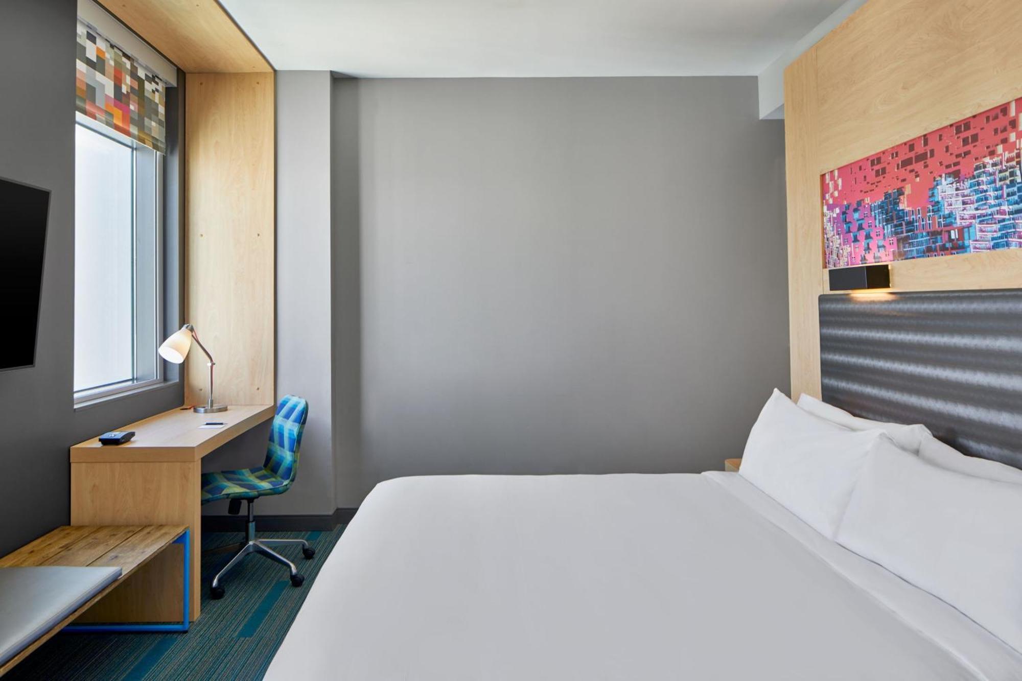 Aloft Miami Aventura Hotel Exterior photo